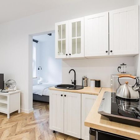 Apartament Na Plantach Apartment Lesko Ngoại thất bức ảnh