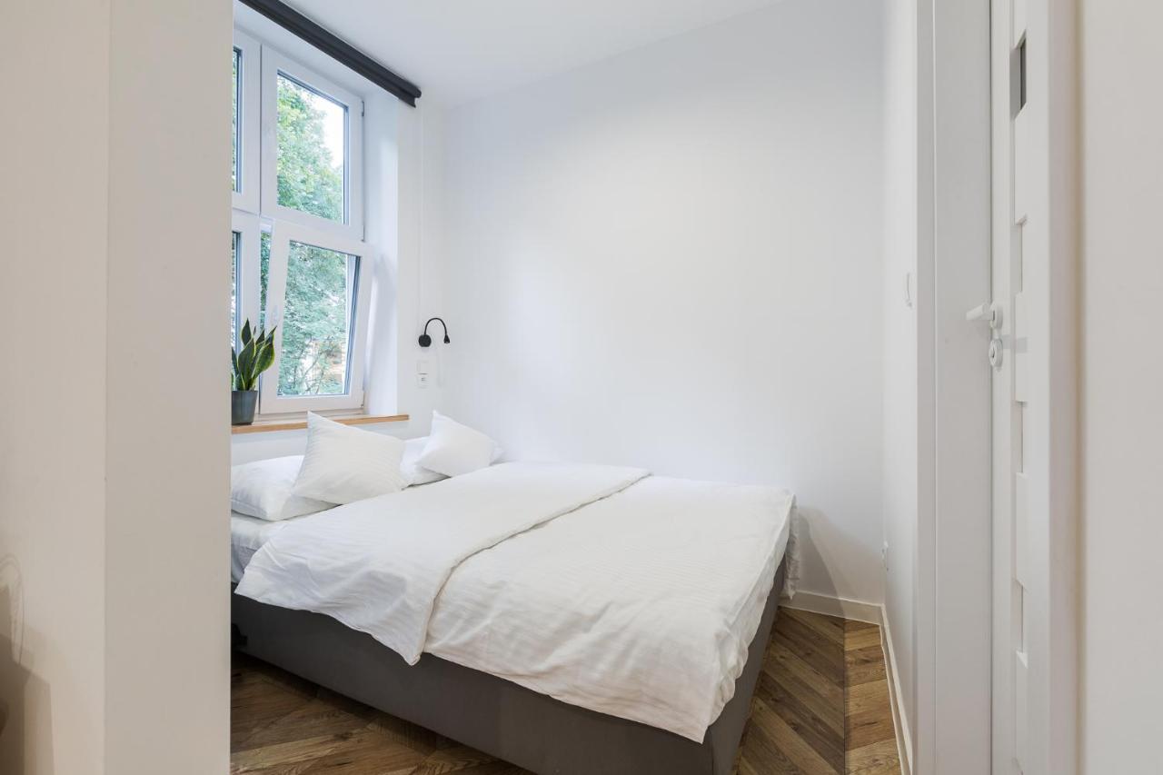 Apartament Na Plantach Apartment Lesko Ngoại thất bức ảnh